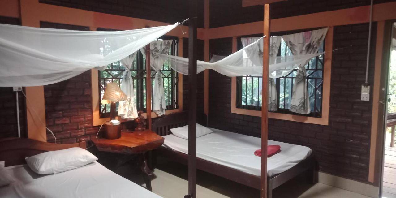 Familyhouse & Trekking Apartment Banlung Exterior foto