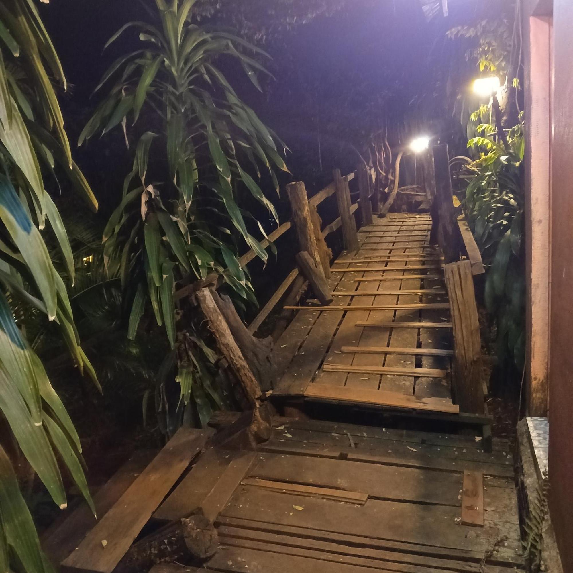 Familyhouse & Trekking Apartment Banlung Cameră foto